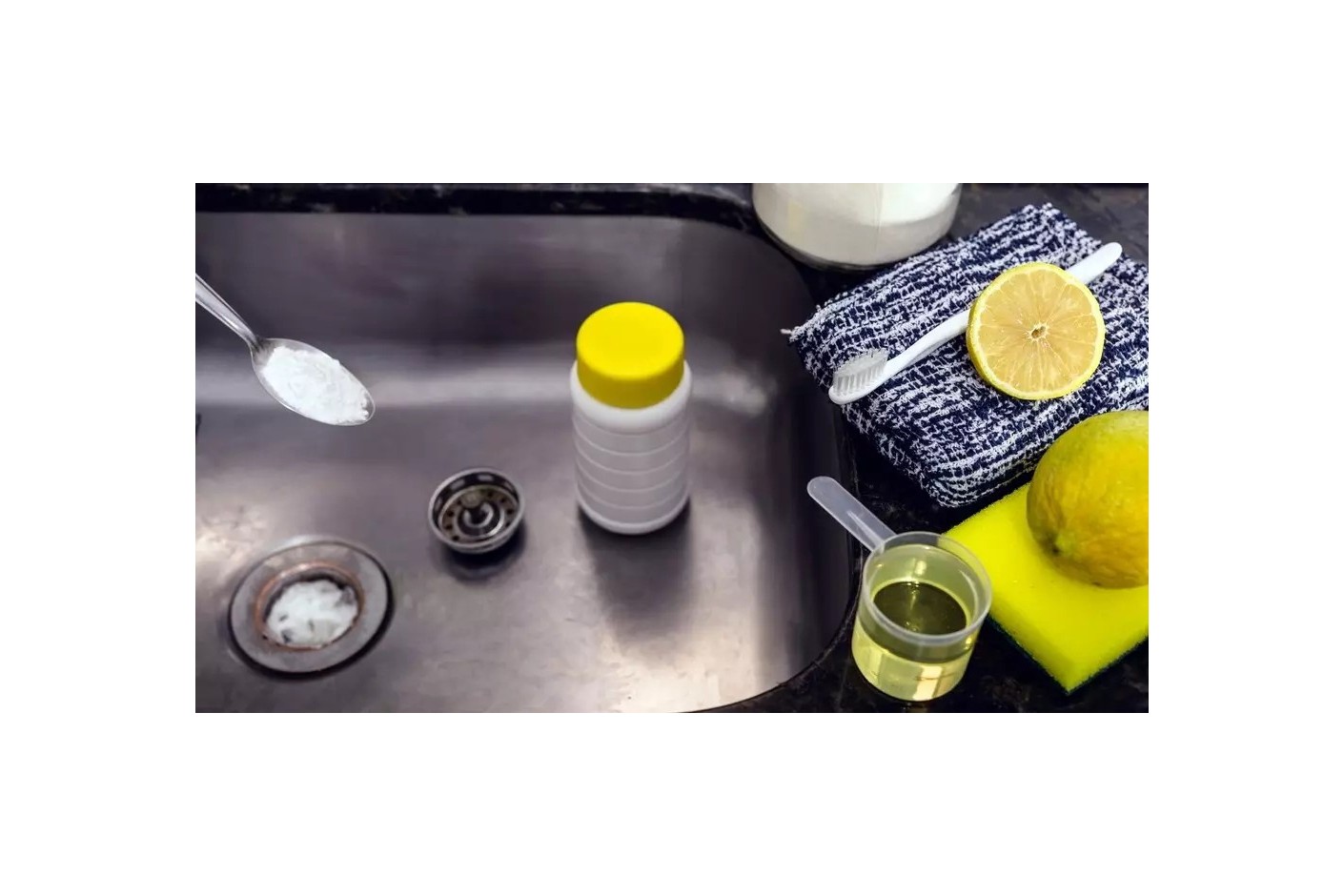 Como remover o mau cheiro dos canos da pia de forma eficaz