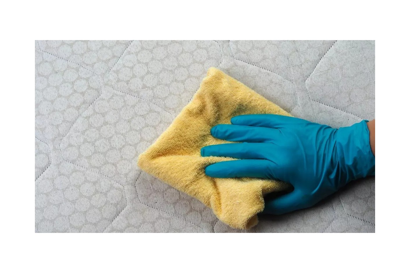 Como eliminar o cheiro a mofo do colchão e mantê-lo fresco e limpo